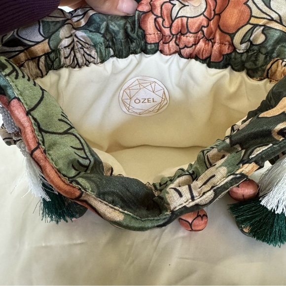 Ozel Bohemian, printed green tassel bag - Picture 12 of 12
